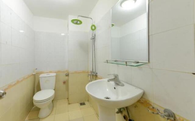 Amely Hotel
