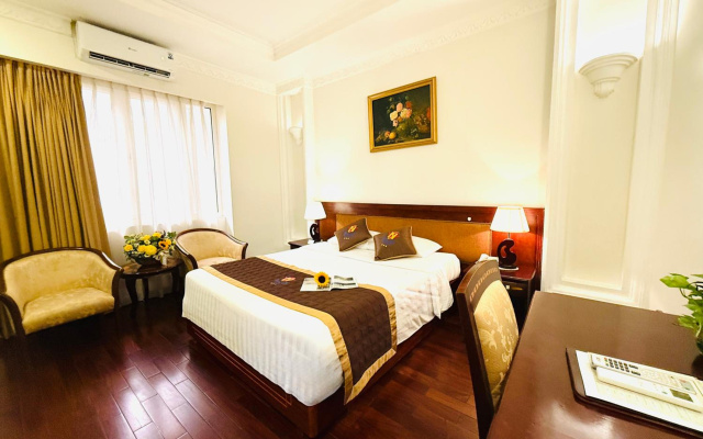 Huong Sen Hotel