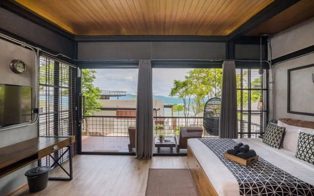 Leela Beach Resort