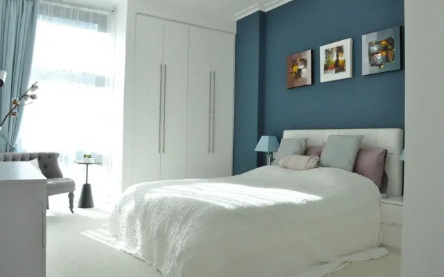 1 Bedroom Apartment in the Heart of Canary Wharf