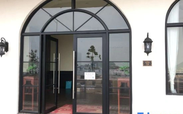 LUNAR Huayu Haiju Homestay