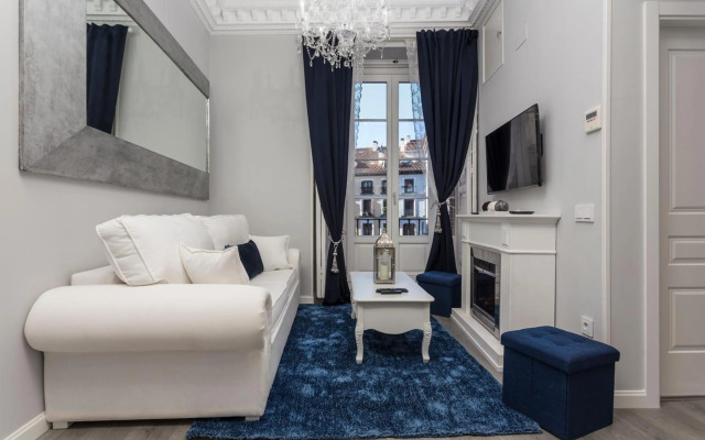 Puerta del Sol Center