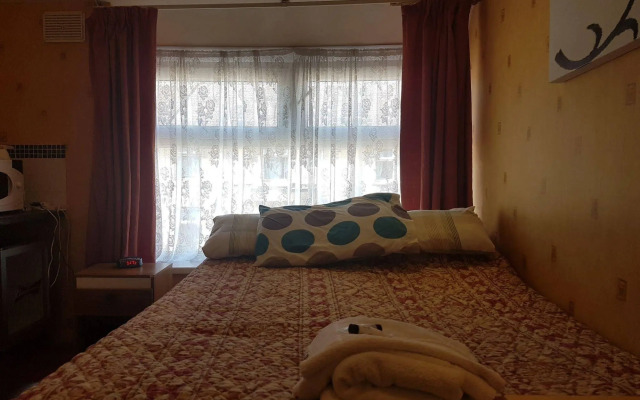 Ivanhoe Hotel
