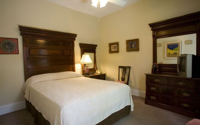 New Orleans Guest House
