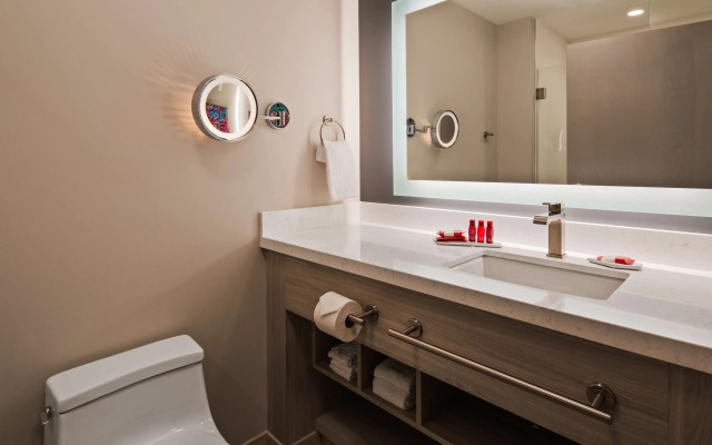 Best Western Premier Winnipeg East