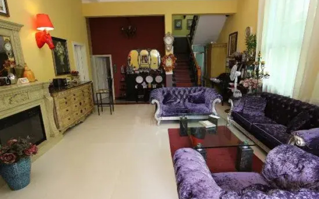 Shenzhen Meishe First-line Seaview Homestay (Jiaochangwei Branch)
