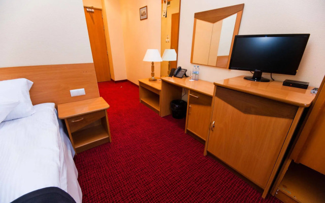 Hotel Malinowski Business