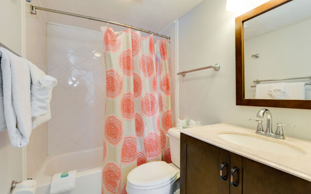 Pierview Hotel and Suites