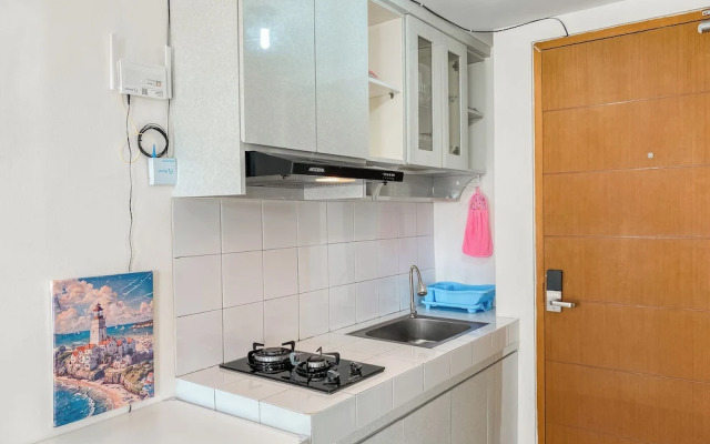 Cozy and Simply Studio Apartment Margonda Residence 2