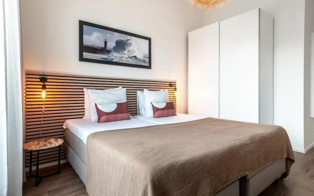 Beautiful Apartment With Harbour Views