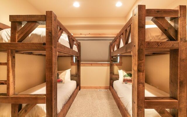 Bavarian Mountain Suite