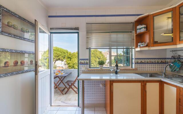 Faro Airport Flat 3 by Homing