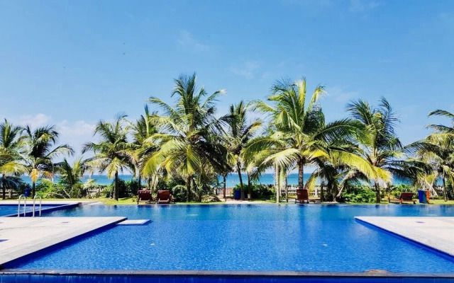 Beach Paradise by Oceanfront Condos