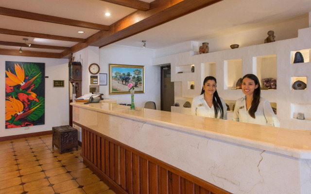 Hotel Bougainvillea San José