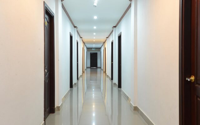Douangpraseuth Hotel