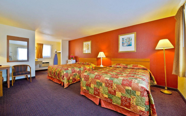 Rodeway Inn Fallbrook Downtown