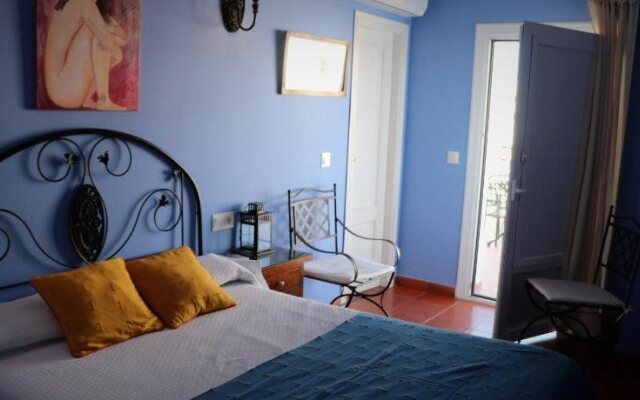 Hostal  Arco Plaza