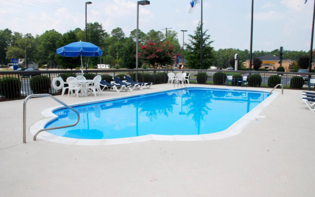 Hampton Inn by Hilton Petersburg Fort Lee