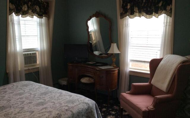Fair Street Guest House