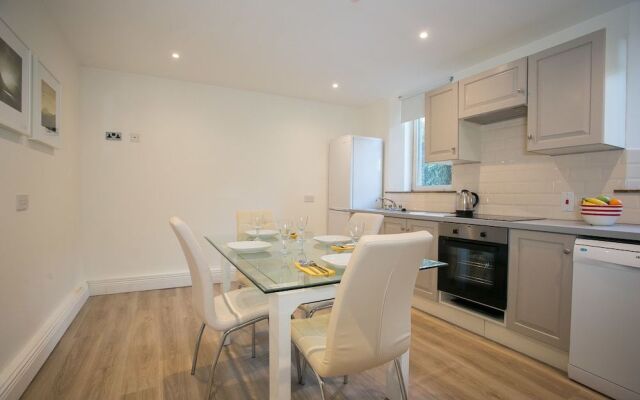 Merrion Road - Ballsbridge Townhouse