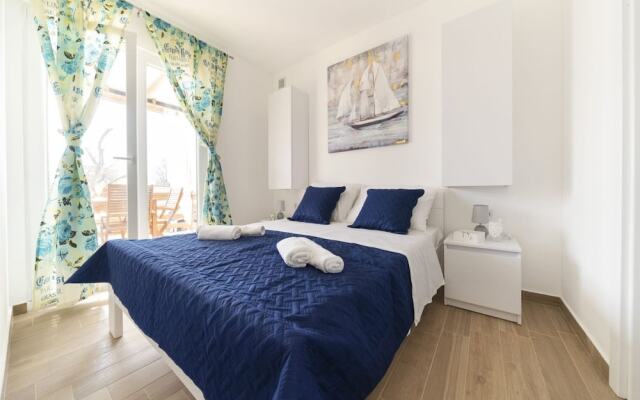 Elegant Mobile Home in Drage With Swimming Pool