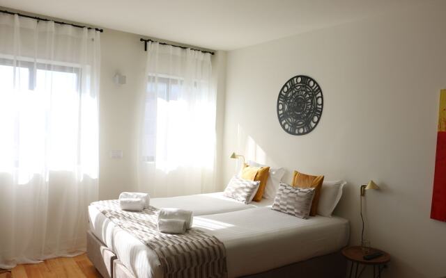 Oporto Invite São Lázaro Charming