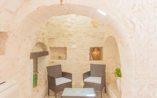 Trullo del Mandarino con piscina