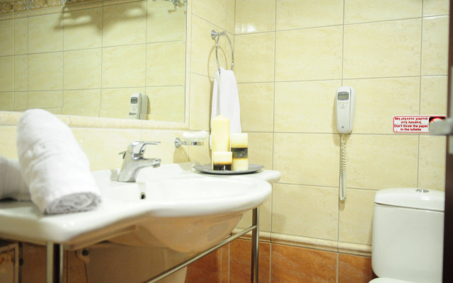 Avalon Airport Hotel Thessaloniki