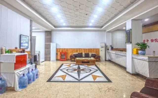 Chongqing Qingxin Inn (Danzi Stone Foreigner Street Store)