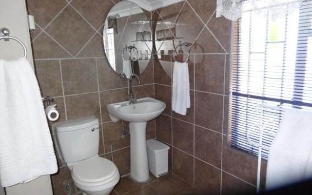 Waterglen Guest Lodge