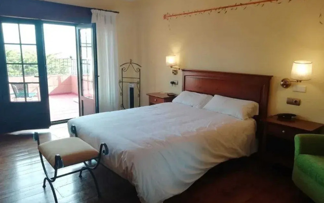 Hotel Rústico Punta Uia