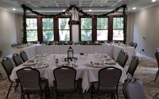The Inn at Shattuck St. Mary's