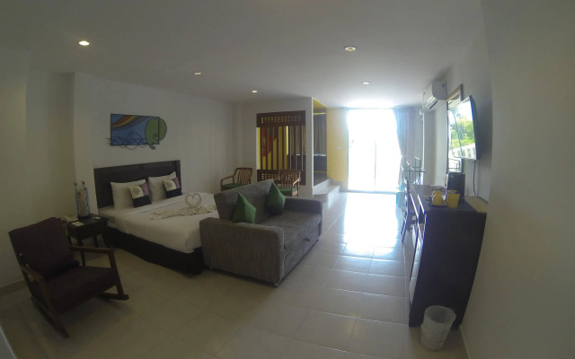 Karon Living Room