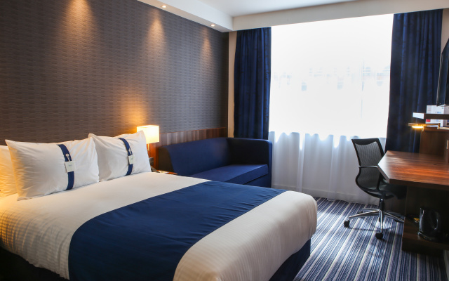 Holiday Inn Express Middlesbrough - Centre Square by IHG