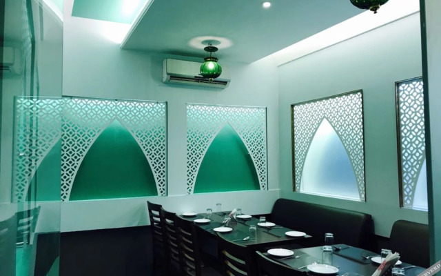 Lumbinis Grand Hotel