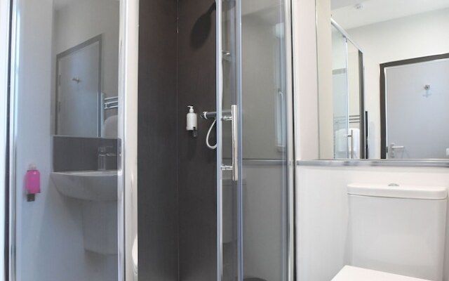 Rooms at the Railway