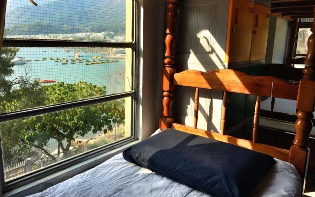 YHA Bradbury Jockey Club Tai Mei Tuk Youth Hostel – Guest Rooms – Tai Po