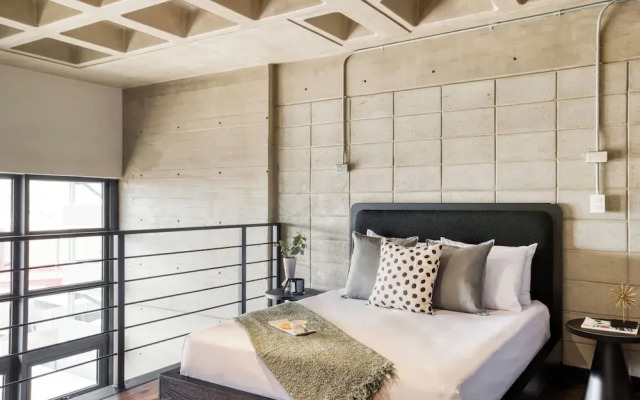 Downtown Loft by ULIV