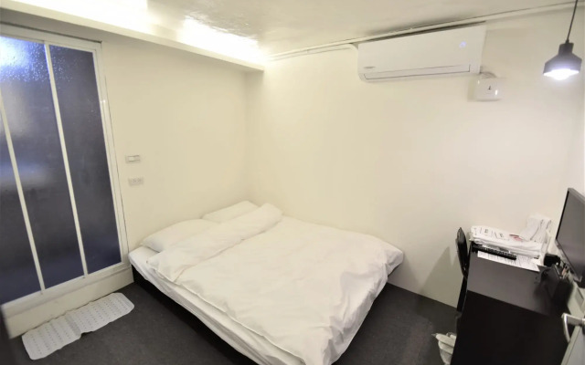 Inn Cube Taipei Main Station