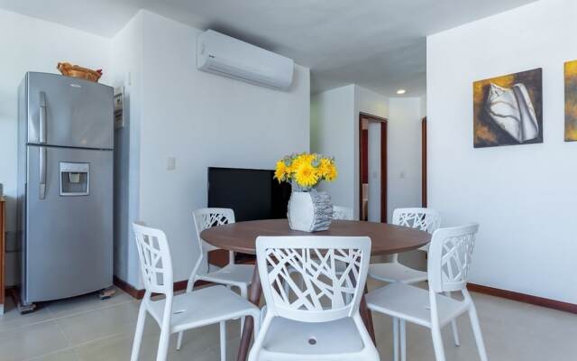 NL21 On 5th Av. 2 Bedroom Condo