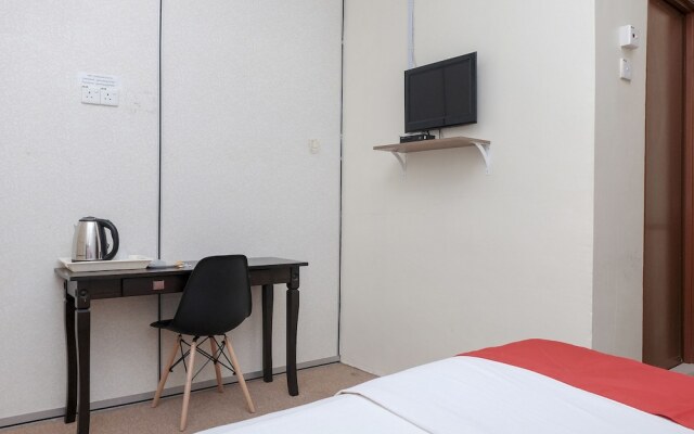 OYO 90180 Gemilang Hotel Kerteh