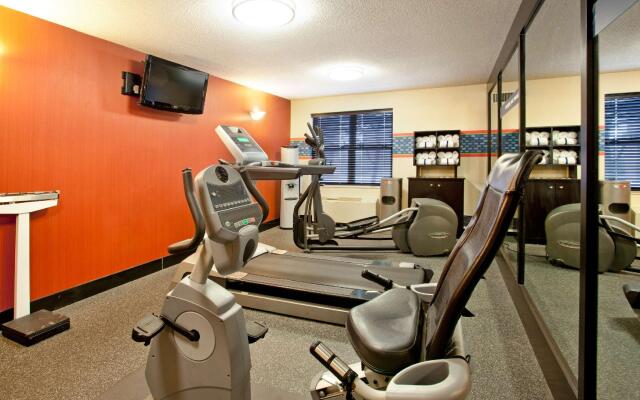 Hampton Inn & Suites Cleveland/Independence