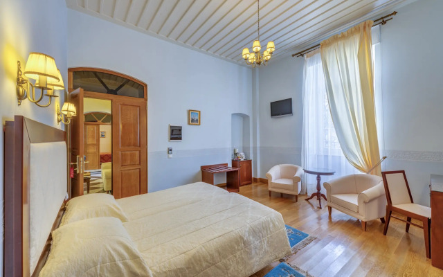 Apollonion Palace Hotel