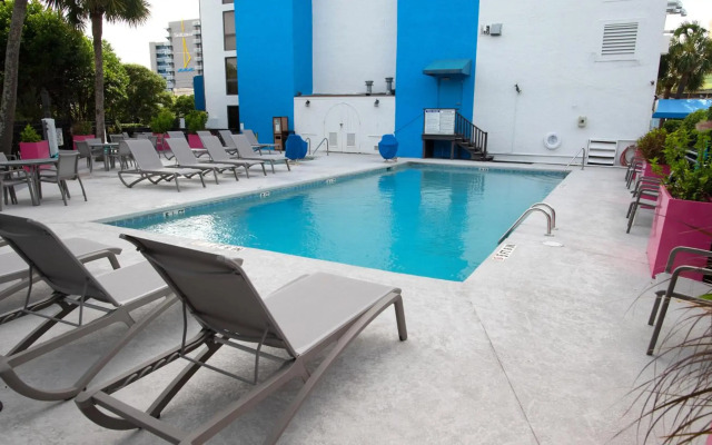 Aqua Beach Inn