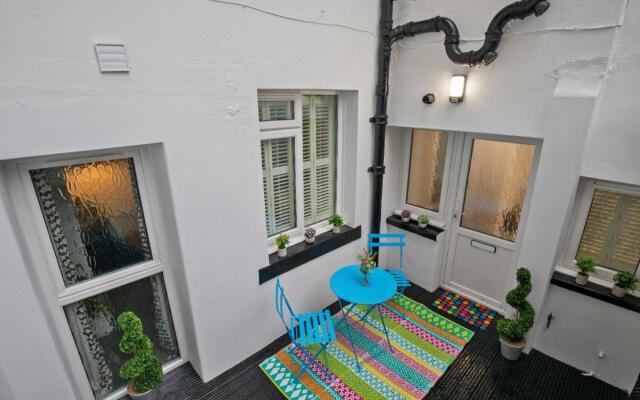 Hampton Hideaway By My Getaways