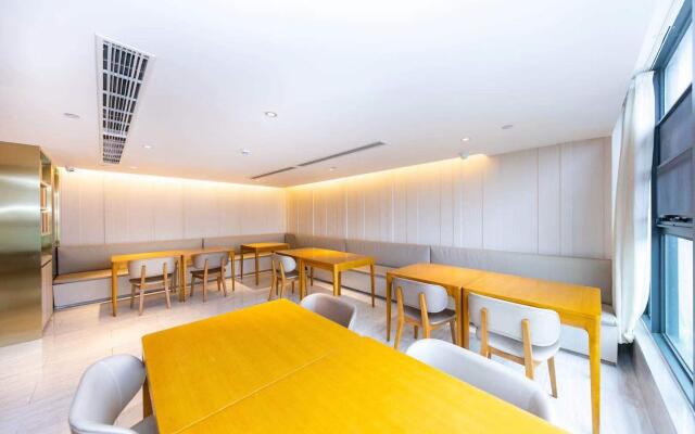 Ji Hotel Guiyang North Railway Station