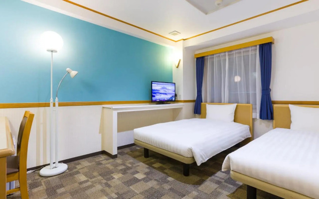 Toyoko Inn Yokohama Stadium Mae No.1