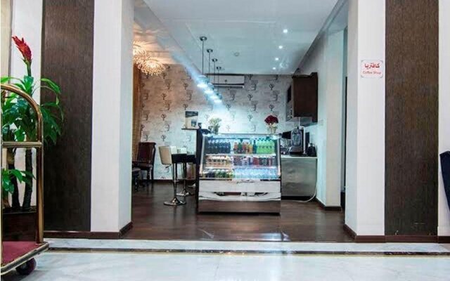Ramada-sa Ghurnata Hotel