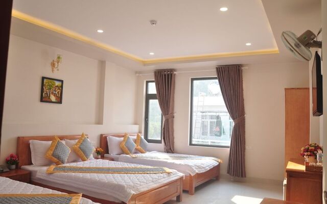 Nhan Anh Quy Nhon Hotel