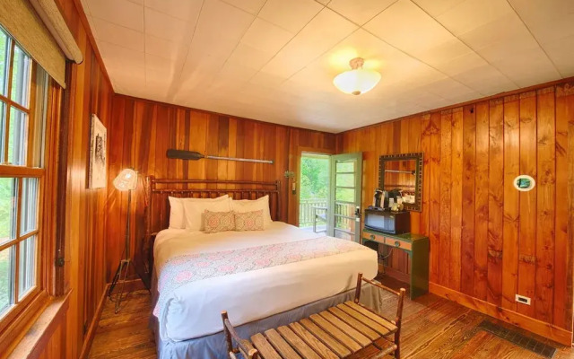 Historic Tapoco Lodge Resort